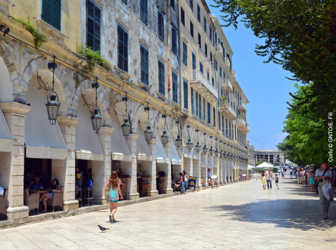 0040_Schoene Aussichten Touristik__Corfu_Old town__E Fili